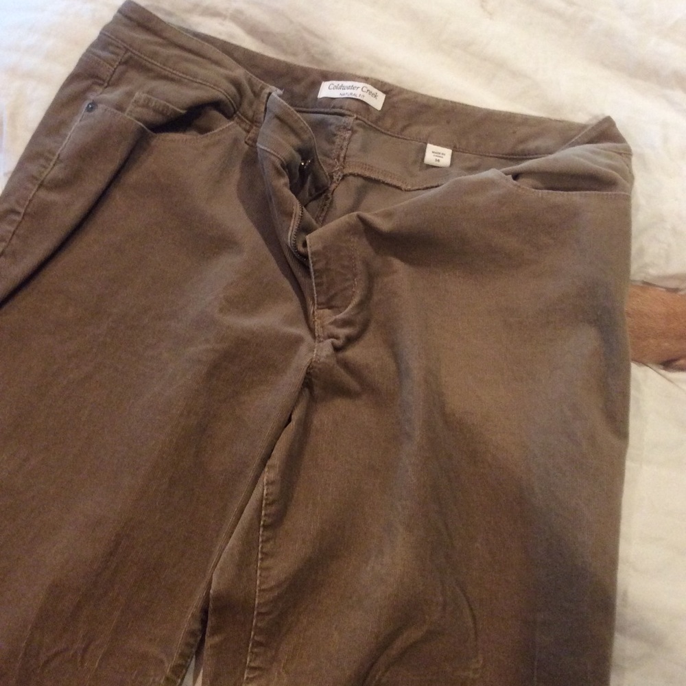 Tan cords